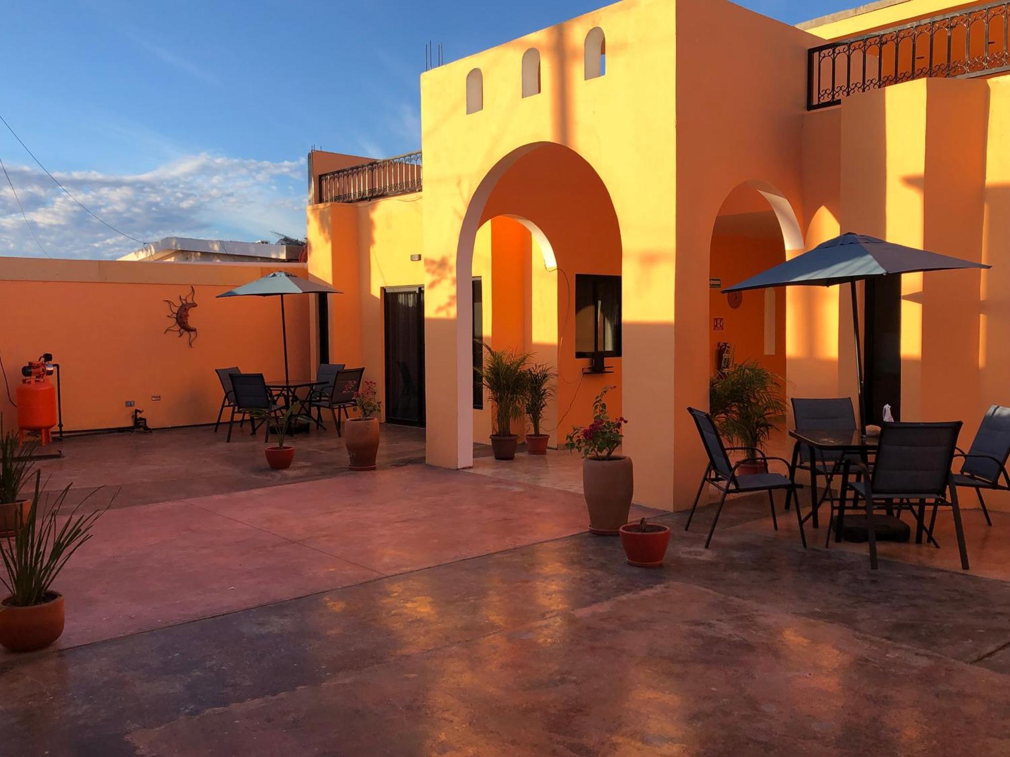 Tres Iguanas Apart Hotel - New, Cozy & Spacious Flats, Short Walk To Beach Loreto  Exteriör bild