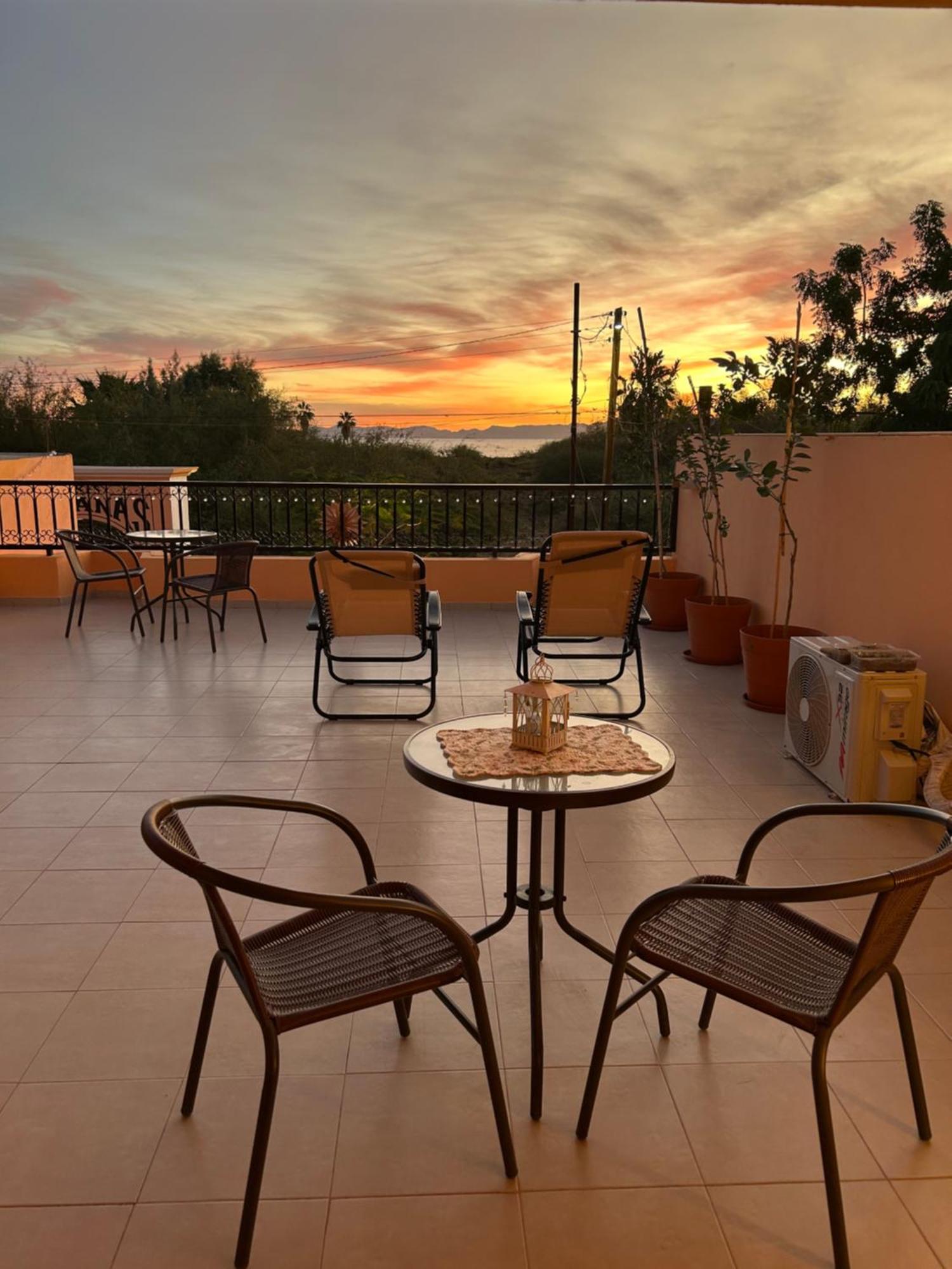Tres Iguanas Apart Hotel - New, Cozy & Spacious Flats, Short Walk To Beach Loreto  Exteriör bild