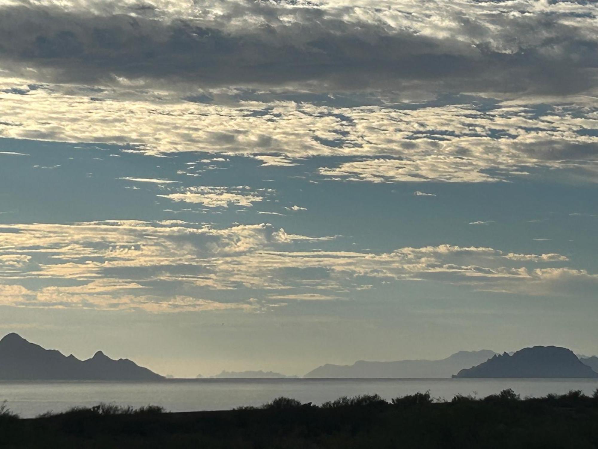 Tres Iguanas Apart Hotel - New, Cozy & Spacious Flats, Short Walk To Beach Loreto  Exteriör bild