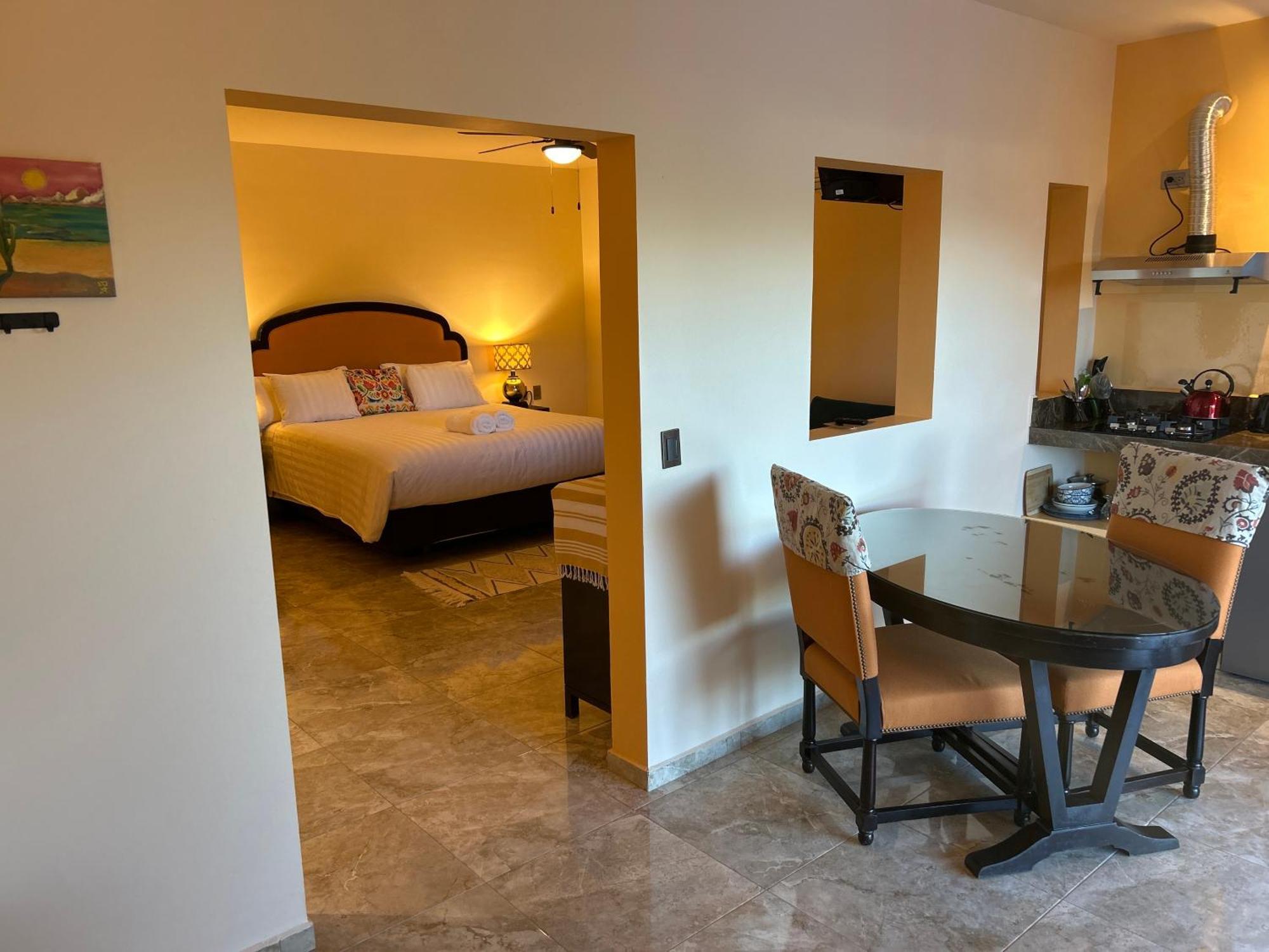Tres Iguanas Apart Hotel - New, Cozy & Spacious Flats, Short Walk To Beach Loreto  Exteriör bild
