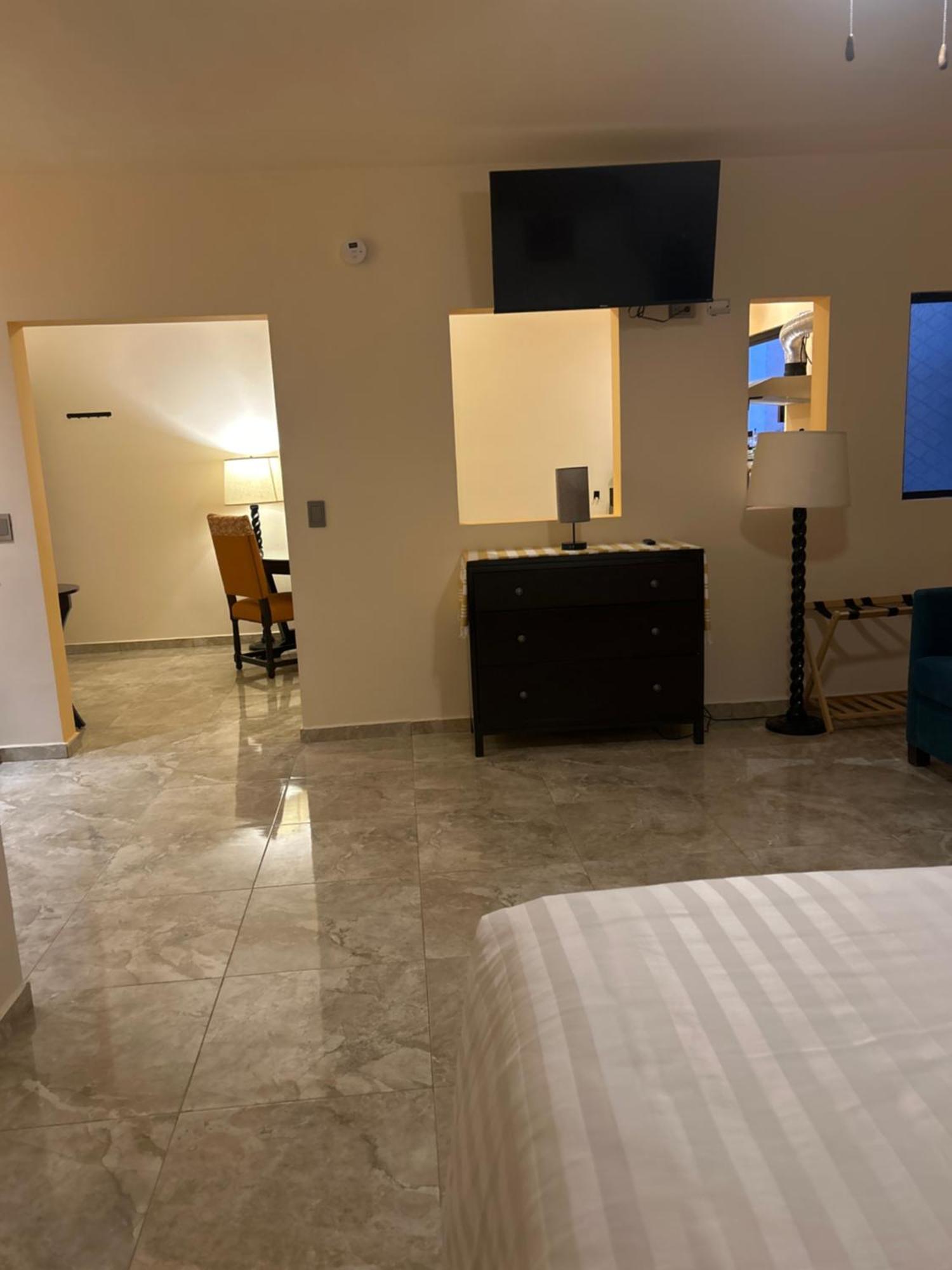 Tres Iguanas Apart Hotel - New, Cozy & Spacious Flats, Short Walk To Beach Loreto  Exteriör bild